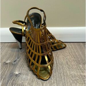 Charles Jourdan Copper Leather Open Toe Sandal